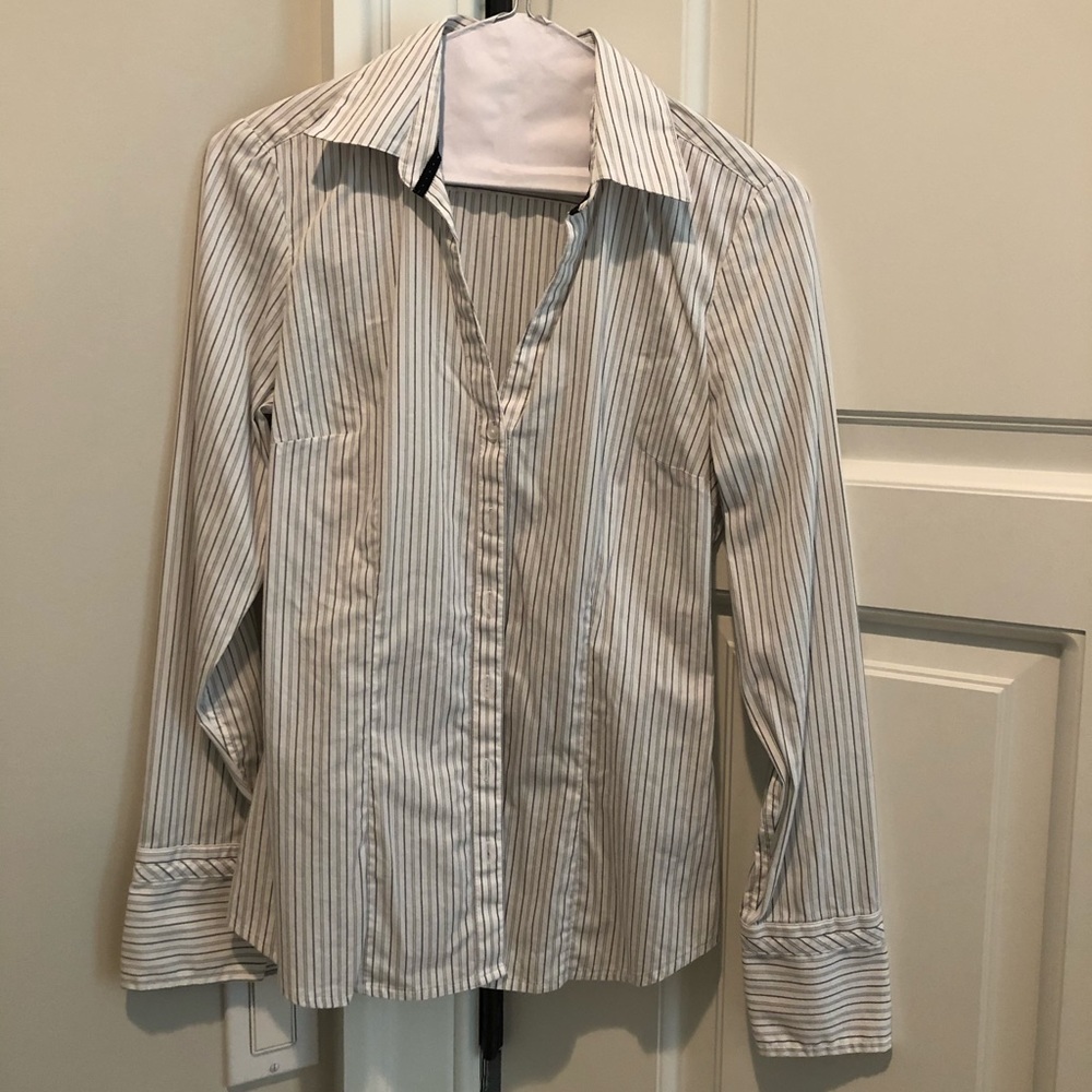 Express women’s button down shirt
